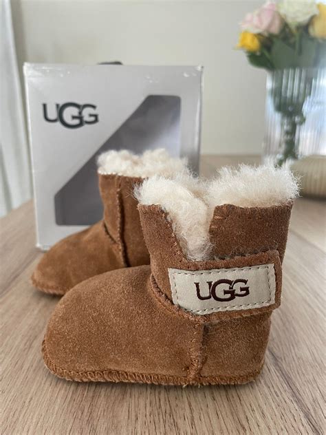 Baby Ugg Str Mnd Finn Torget