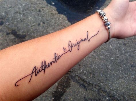 Beautiful Font And Beautiful Placement Tattoo Name Fonts Tattoo