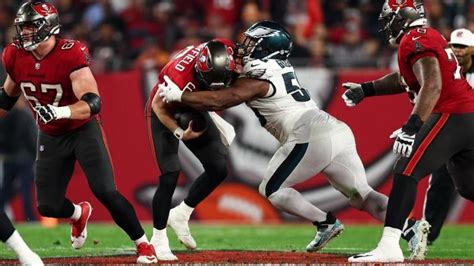 Eagles Brandon Graham Wants To Come Back For 15th And Final Nfl Season