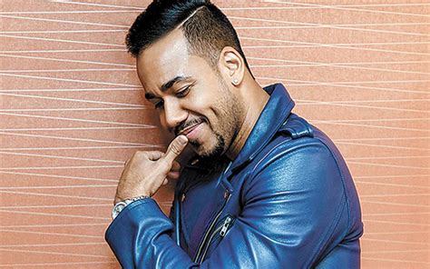 Romeo Santos Reuni A Sus Amigos Para Honrar La Bachata El Sol De