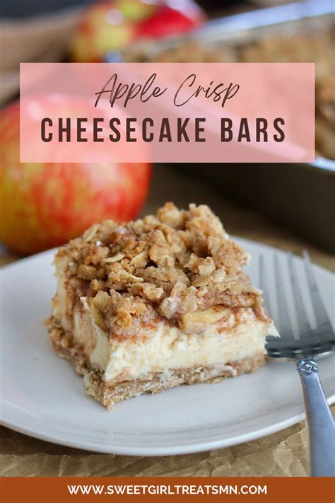 Delicious Apple Crisp Cheesecake Bars