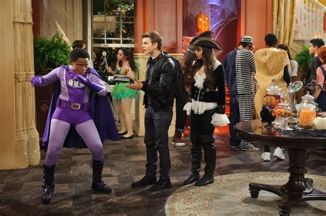 Nickalive Sneak Peeks From Haunted Thundermans Halloween Special