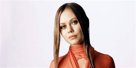 5 Facts About Alexis Dziena's Secret Fortune