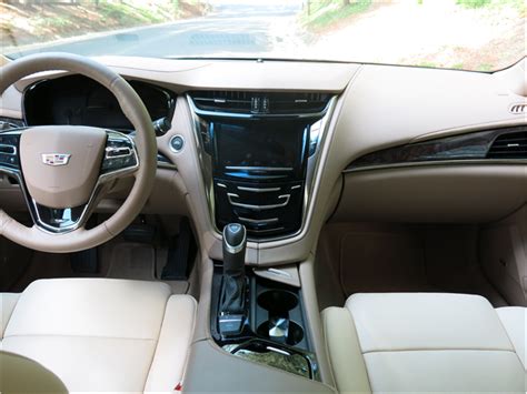 2015 Cadillac CTS: 77 Interior Photos | U.S. News