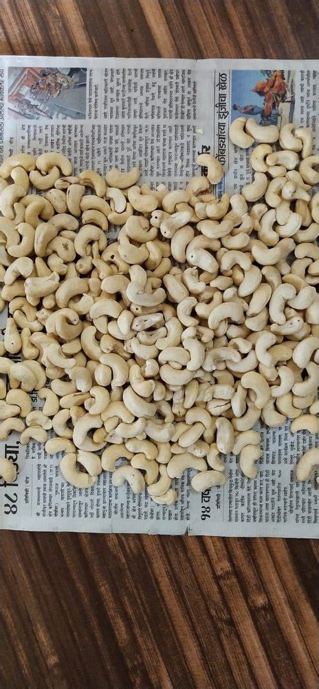 Natural Cashew Nut W320 Kaju W240 Nuts Packaging Size 10 Kg At Best