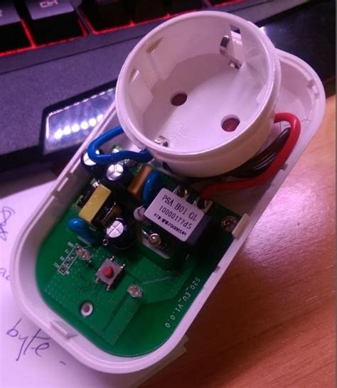 WIFI Smart Socket - Scargill's Tech Blog