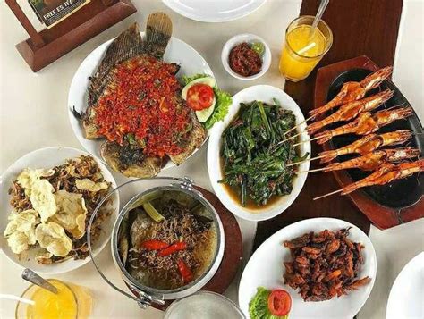 5 Rekomendasi Kedai Nasi Liwet Terlezat Di Jakarta