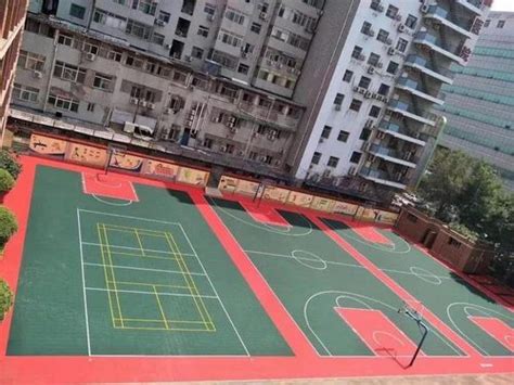 Green And Red Matte Synthetic Acrylic Basketball Court For Sports