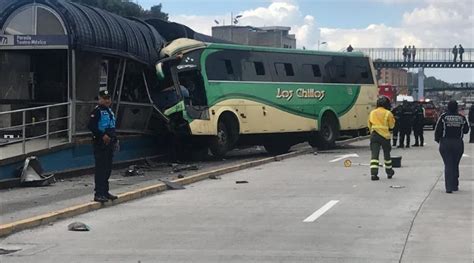 Impacto De Bus En La Parada Teatro M Xico De La Ecov A Causa Al Menos