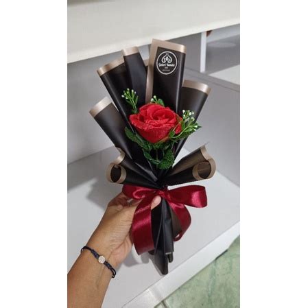 Jual Buket Mawar Sekuntum Single Rose Bouquet Buket Hari Guru