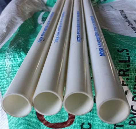 Trigger Metre White Pvc Conduit Pipe Isi Type Medium Mms Size