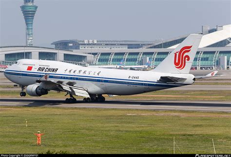 B 2445 Air China Boeing 747 4J6 Photo By ZGGGRWY01 ID 867683