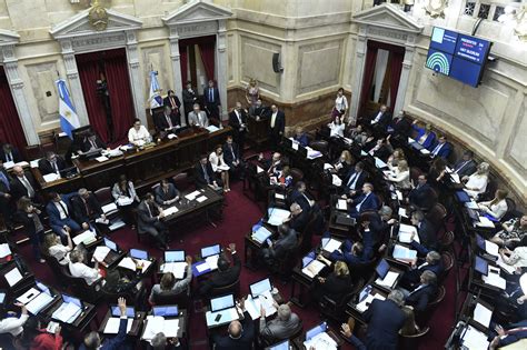 Define la Cámara de Senadores de la Nación El suspenso y los