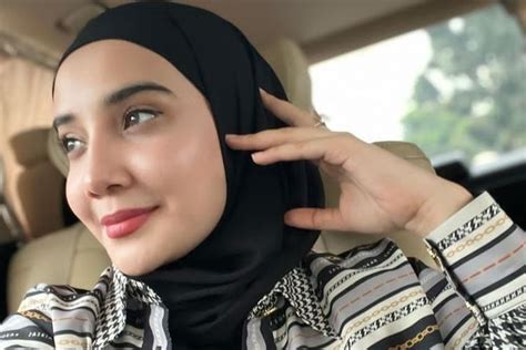 5 Tips Outfit Lebaran Ala Zaskia Sungkar Yang Nyaman Dan Stylish Wajib