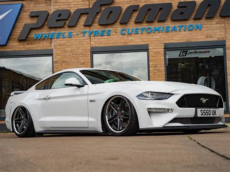 Ford Mustang Gt S550 White Ferrada Cm1 Wheel Front