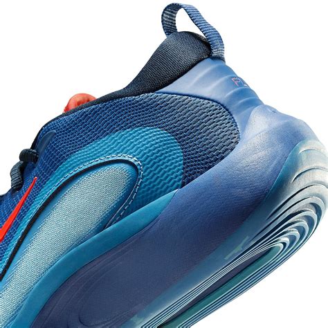 nike kids grade school isofly basketball shoes academy