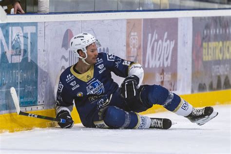 Passau überrascht beim SC Riessersee Memmingen feiert Overtime Sieg