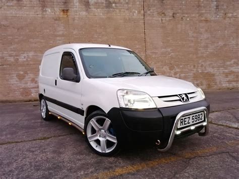 X Modified Citroen Berlingo Peugeot Partner Vans