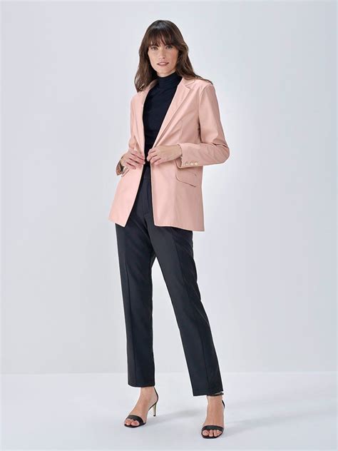 Blazer De Poliuretano Nude Sabrina