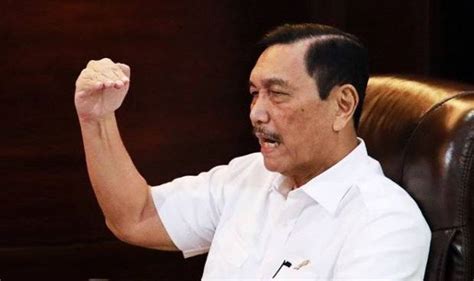 PPKM Diperpanjang Luhut Jam Operasional Mal Hingga Pukul 21 00