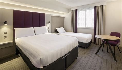 Glasgow Airport Hotels | Book Glasgow Hotel | Premier Inn