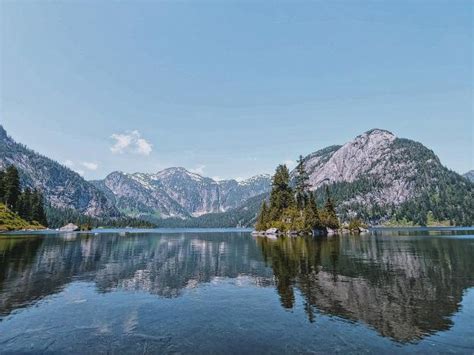 Widgeon Lake Photo | Hiking Photo Contest | Vancouver Trails