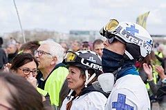 Category:Mouvement des gilets jaunes, Bordeaux, 02 Mar 2019 - Wikimedia Commons