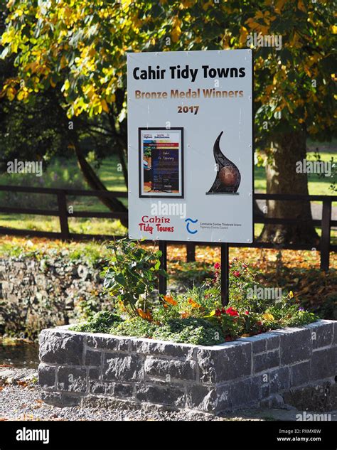 Cahir tidy towns sign hi-res stock photography and images - Alamy