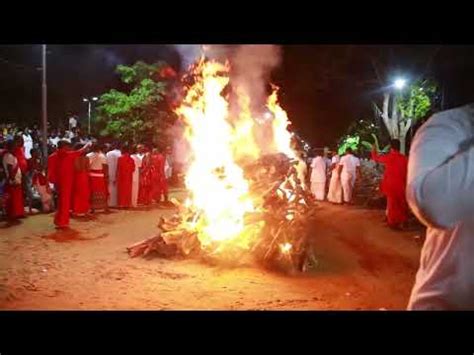 fire walking ගන පගම Ruhunu Maha Kataragama Dewalaya YouTube