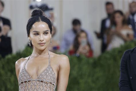 Zoe Kravitz Flaunts Her Ass At The 2021 Met Gala In NYC 48 Photos