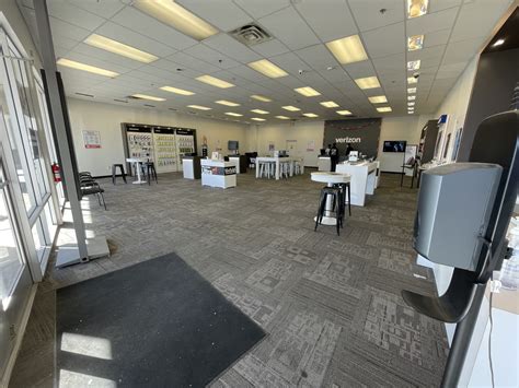 Pahrump, Nevada: Verizon Store