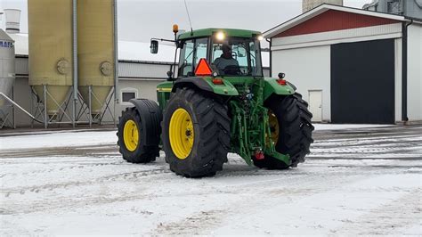 K P Traktor John Deere P Klaravik Youtube