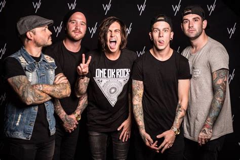 Pin By Alexandria Paige On Kellin Quinn Sws Sleeping With Sirens