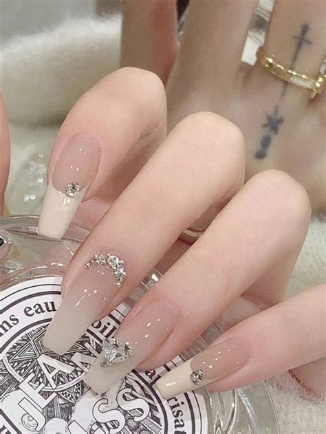 Pe As Curto Caix O Strass Decora O Unhas Falsas Pe A Arquivo De