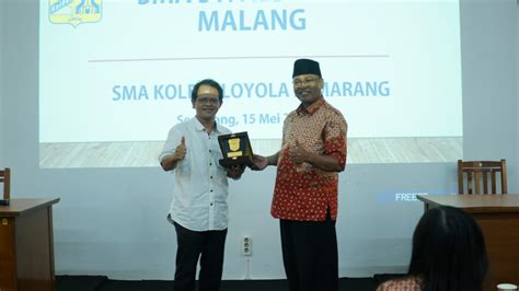 Studi Tiru Dempo 2023 Sma Dempo Malang East Java Indonesia