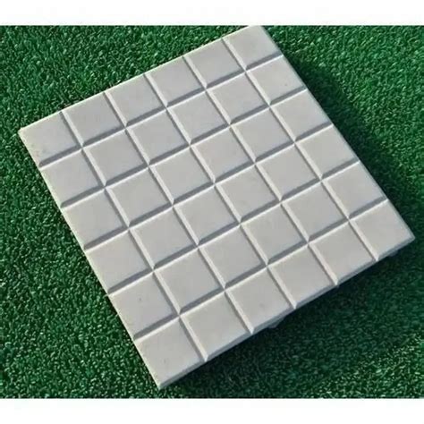 Cement Chequered Tiles Size 1x1 Feet 300x300 Mm At Rs 20 Piece In