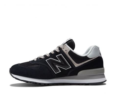 New Balance 574 Core Black & White: ML574EVB - A Perfect Dealer/NB