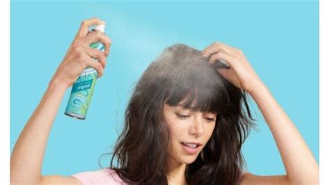 5 Rekomendasi Dry Shampoo Penyelamat Rambut Lepek Tak Perlu Repot