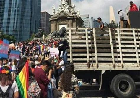 Un Discurso Abortado De La Marcha Del Orgullo Lgbttti De La Cdmx