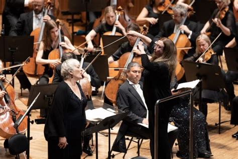 Sydney Symphony Orchestra Simone Young Next Chief Conductor