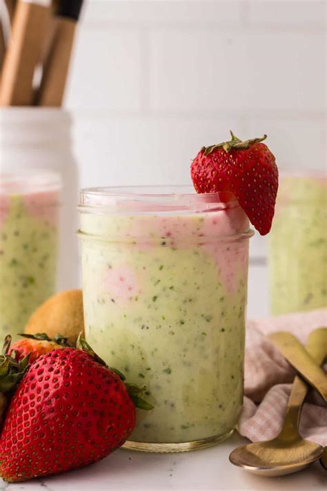 Strawberry Kiwi Smoothie — Bless This Mess