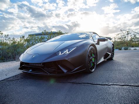 Live 2019 Lamborghini Huracan Performante Spyder Carforcoin