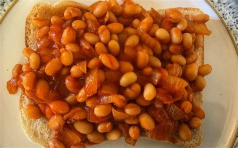 BAKED BEANS ON TOAST | SKIN AND MIND CLINIC