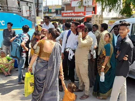 Passengers Stuck In Patan Surat Bus Due To Lack Of Diesel Near Khimiana