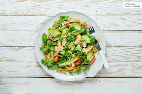 Ensalada al estilo asiático de quinoa y gambas receta de cocina fácil