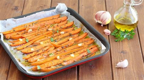 Carote Al Forno Un Contorno Leggero E Gustoso In Pochi Passaggi