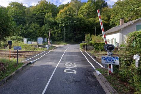 Une Femme Meurt Percutée Par Un Train Dans Le Val Doise