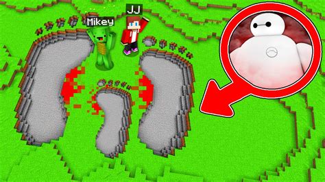 Jj And Mikey Found Scary Dame Tu Cosita Footprint In Minecraft