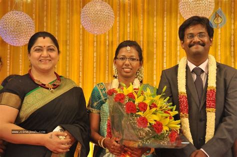 Director SP Muthuraman Family Wedding Reception - Photo 5 of 69