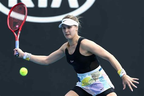 Eugenie Bouchard in bikini è favolosa le foto della tennista sono